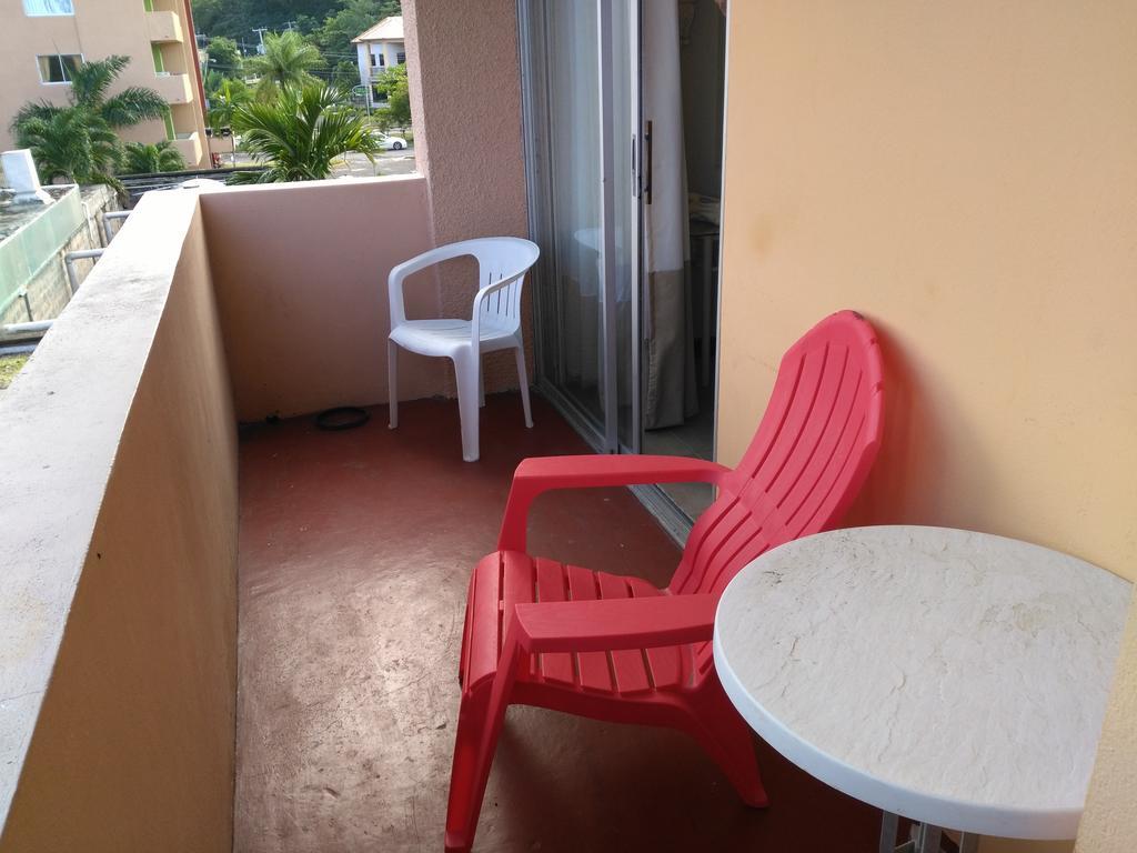 Turtle Beach Towers Apt 22 C - Ocho Rios Eksteriør bilde